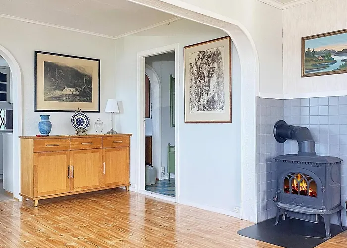 10 Person In 度假居 Brekke (Sogn og Fjordane)